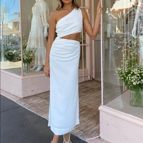 SIR. Dresses & Skirts - SIR. Clemence One Shoulder Midi Dress in Ivory 0 \ XS